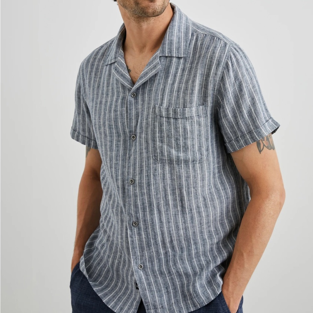 Rails Men Short Sleeve Button-Down Stripe Shirt in Navy and White